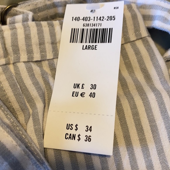 Abercrombie and Fitch Crop Top - L - Picture 10 of 10